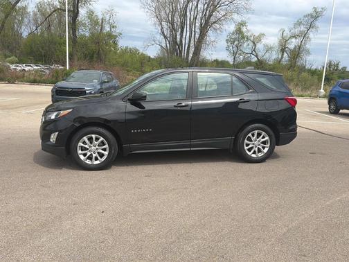 Mosaic Black Metallic 2020 Chevrolet Equinox LS