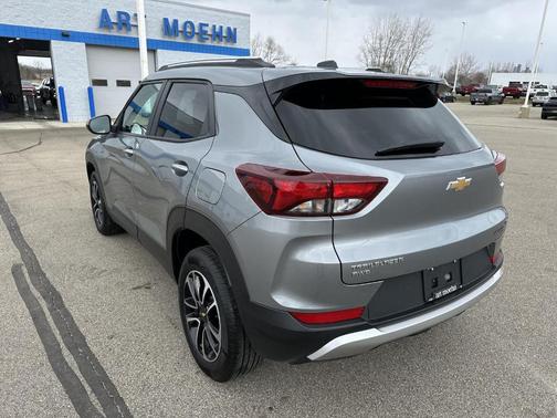 Sterling Gray Metallic 2025 Chevrolet Trailblazer LT