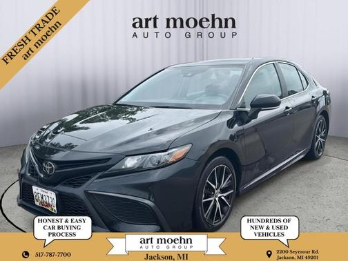 Midnight Black Metallic 2024 Toyota Camry SE