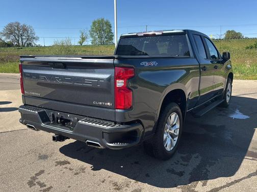 Metallic 2019 Chevrolet Silverado 1500 Custom