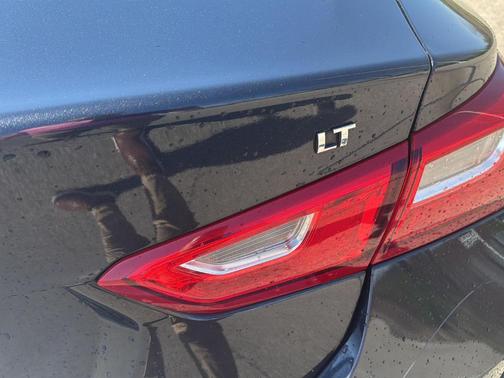 Dark Ash Metallic 2023 Chevrolet Malibu LT