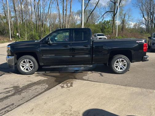 Black 2017 Chevrolet Silverado 1500 LT