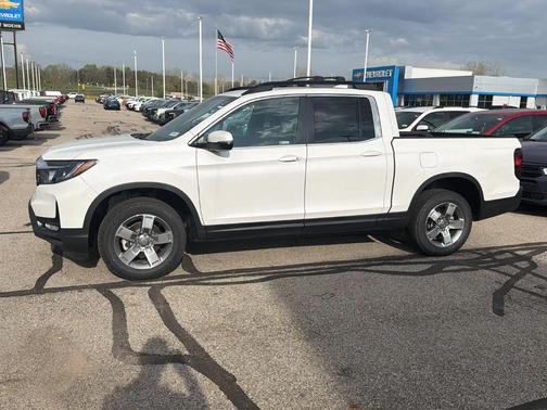 Platinum White Pearl 2026 Honda Ridgeline RTL