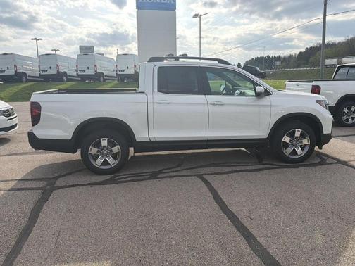 Platinum White Pearl 2026 Honda Ridgeline RTL