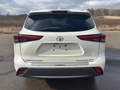 2020 Toyota Highlander Platinum