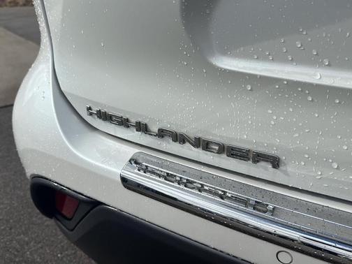 2020 Toyota Highlander Platinum