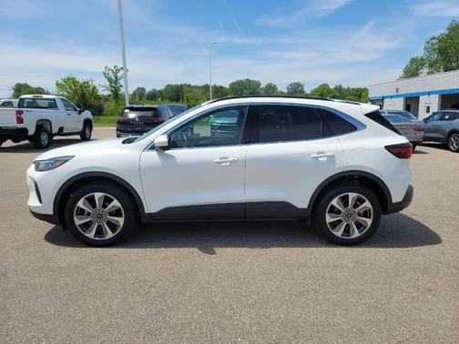Star White 2024 Ford Escape Platinum