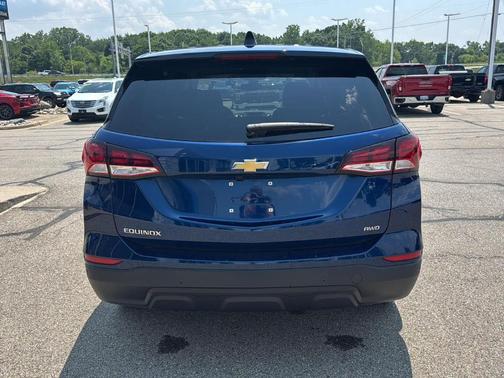 2022 Chevrolet Equinox LS