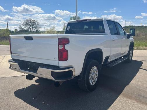 Summit White 2024 Chevrolet Silverado 2500 LT
