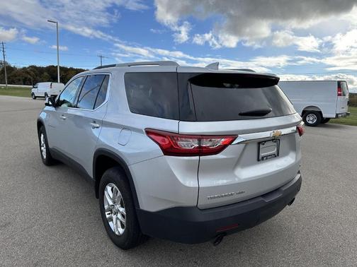 2018 Chevrolet Traverse LT Cloth