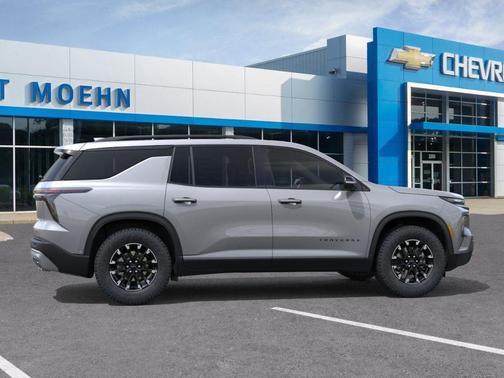 Sterling Gray Metallic 2026 Chevrolet Traverse Z71