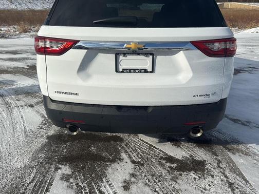 2021 Chevrolet Traverse LT Cloth