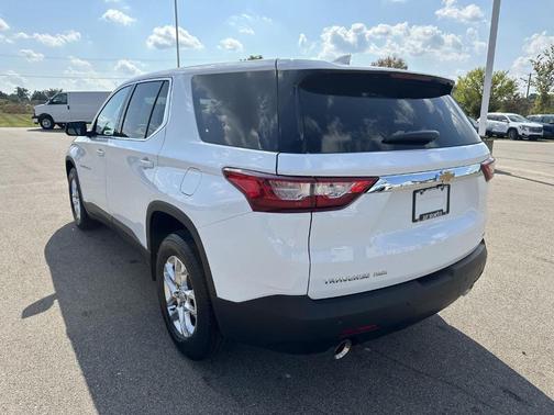 2021 Chevrolet Traverse LS