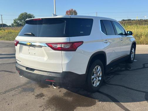 2021 Chevrolet Traverse LS