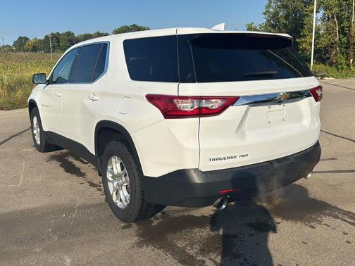 2021 Chevrolet Traverse LS