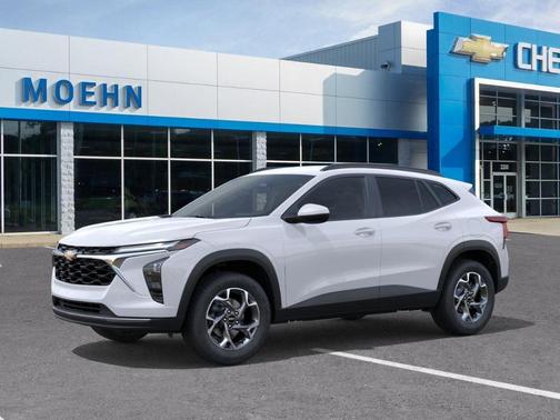 Summit White 2026 Chevrolet Trax LT