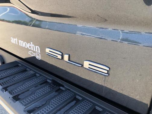 2020 GMC Sierra 1500 SLE