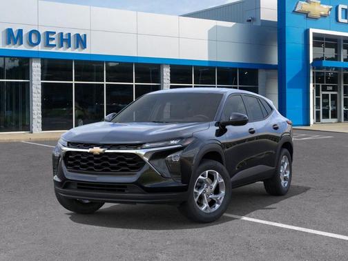 Mosaic Black Metallic 2026 Chevrolet Trax LS