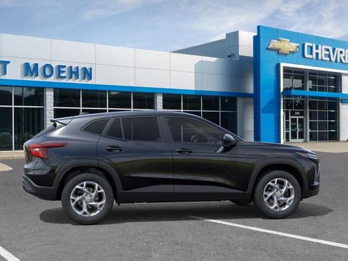 Mosaic Black Metallic 2026 Chevrolet Trax LS