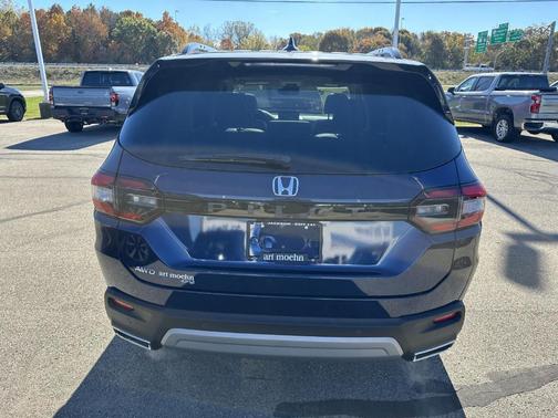 2025 Honda Pilot Touring+