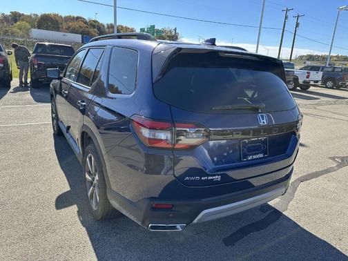 2025 Honda Pilot Touring+