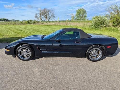 1998 Chevrolet Corvette Base
