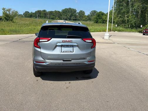 Sterling 2023 GMC Terrain SLT