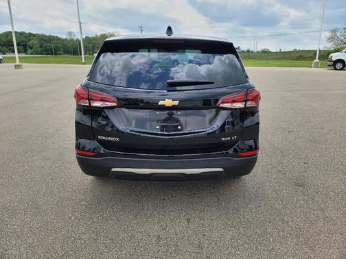 Mosaic Black Metallic 2023 Chevrolet Equinox 1LT