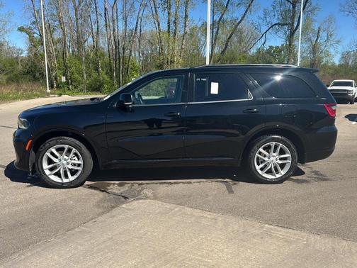 DB Black Clearcoat 2025 Dodge Durango GT