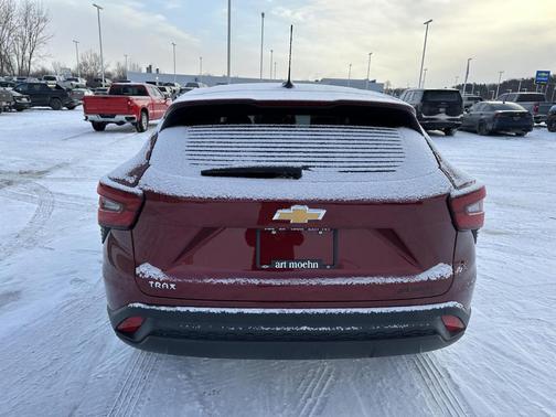 2025 Chevrolet Trax LS