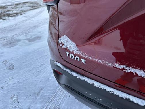 2025 Chevrolet Trax LS