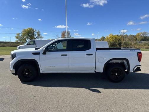 2023 GMC Sierra 1500 Pro