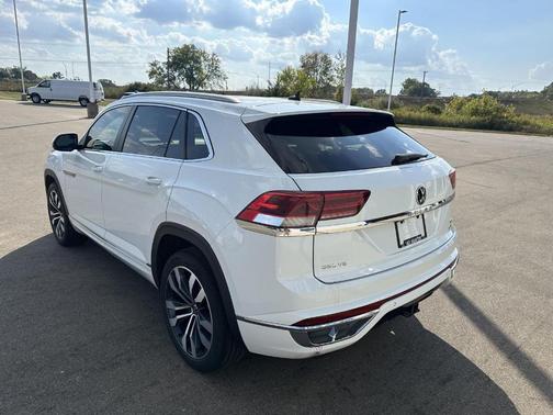2020 Volkswagen Atlas Cross Sport 3.6L V6 SEL R-Line