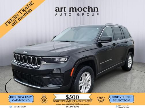 2023 Jeep Grand Cherokee Laredo