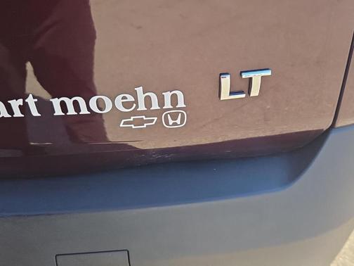 Black Currant Metallic 2019 Chevrolet Traverse LT Cloth