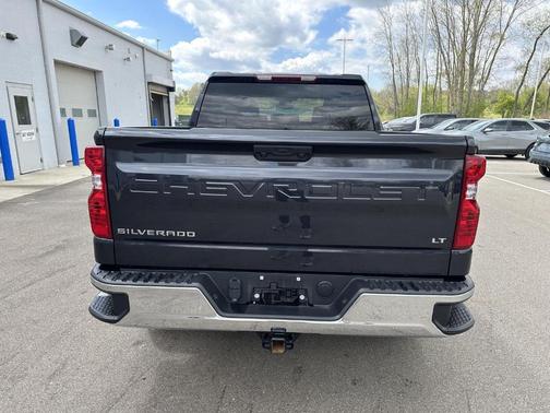 Dark Ash Metallic 2024 Chevrolet Silverado 1500 LT