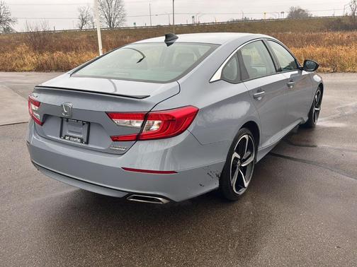 2022 Honda Accord Sport SE