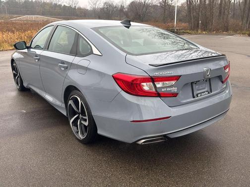 2022 Honda Accord Sport SE