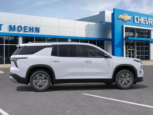 Summit White 2027 Chevrolet Traverse LT