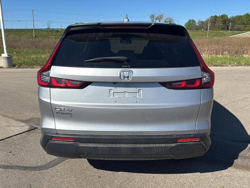 Lunar Silver Metallic 2023 Honda CR-V EX