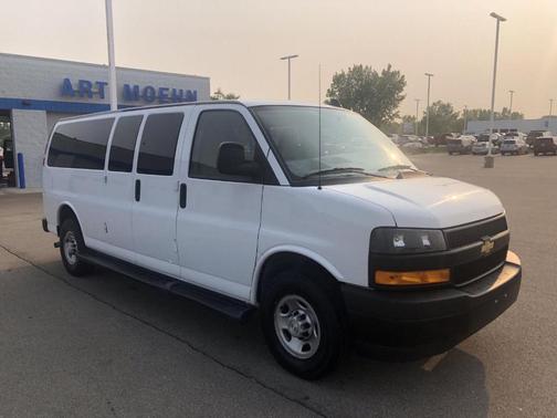 2022 Chevrolet Express 3500 LS