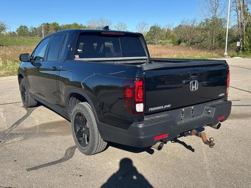 Crystal Black Pearl 2023 Honda Ridgeline Black Edition