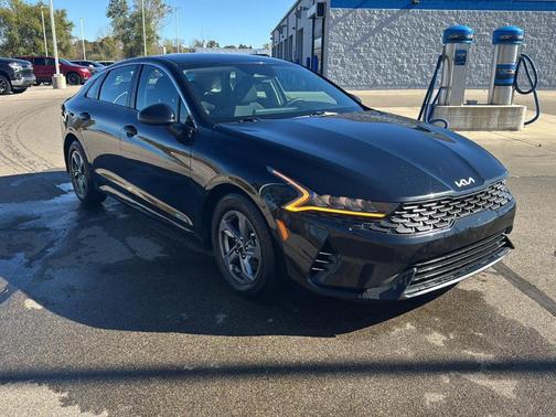 2023 Kia K5 LXS