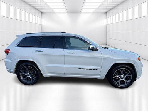 2020 Jeep Grand Cherokee Overland