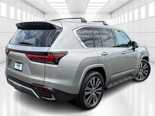 2024 Lexus LX 600 Luxury