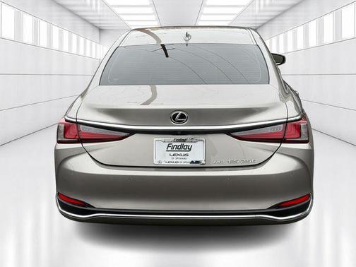 2021 Lexus ES 250 Base