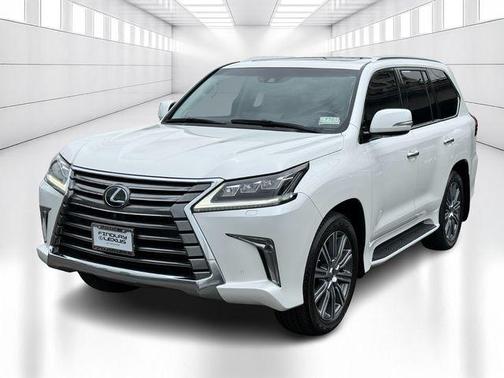 Starfire Pearl 2017 Lexus LX 570 Base