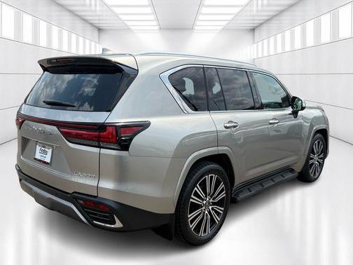 2024 Lexus LX 600 Luxury