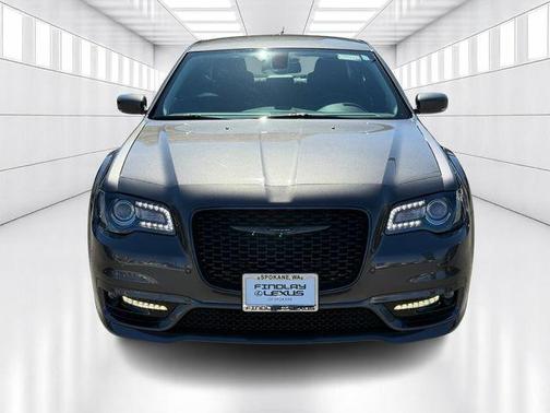 2022 Chrysler 300 Touring
