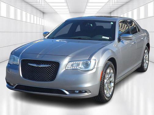 2016 Chrysler 300C Platinum